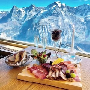 Meet your Posher, Isabella